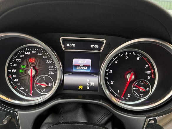 2015 Mercedes-Benz GLE Coupe 400 I (C292), белый, 3500000 рублей - вид 5