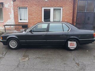 1991 BMW 7 серии 735i II (E32), чёрный, 750000 рублей, вид 2