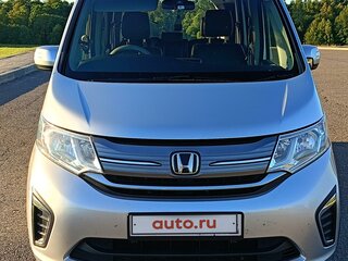 2019 Honda Stepwgn V Рестайлинг, серебристый, 2050000 рублей, вид 3