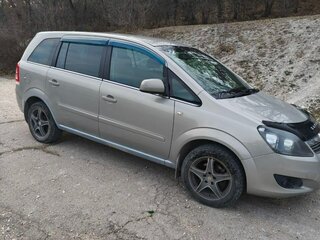 2011 Opel Zafira B Рестайлинг, бежевый, 740000 рублей, вид 4