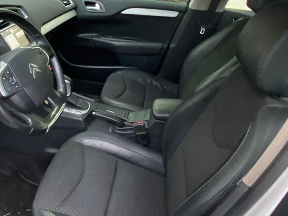 2017 Citroen C4 II Рестайлинг, белый, 850000 рублей - вид 7
