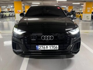 2023 Audi Q8 50 TDI I (4M), чёрный, 9700000 рублей, вид 2
