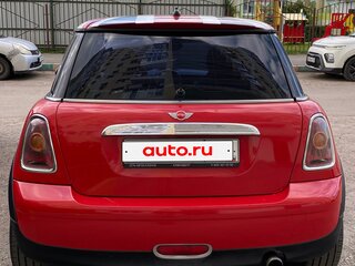 2007 Mini Hatch One II (R56), красный, 630000 рублей, вид 5