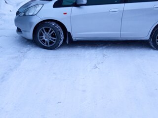 2010 Honda Fit II, серый, 700000 рублей, вид 5