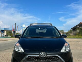 2020 Toyota Sienta II Рестайлинг, чёрный, 1599999 рублей, вид 2