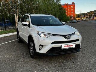 2019 Toyota RAV4 IV (XA40) Рестайлинг, белый, 2650000 рублей, вид 2