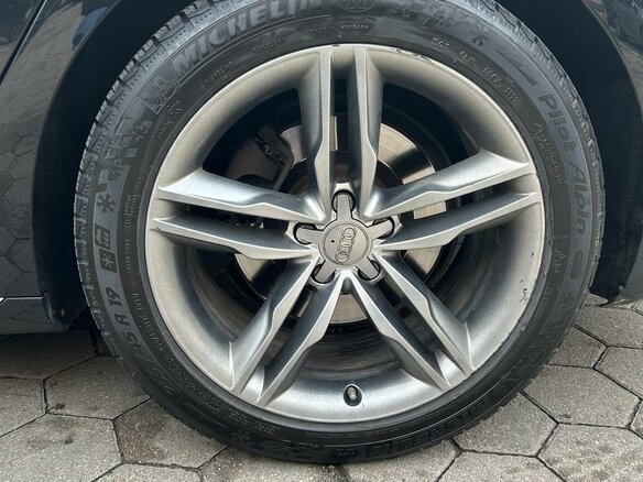 2013 Audi A8 III (D4), чёрный, 1800000 рублей - вид 23