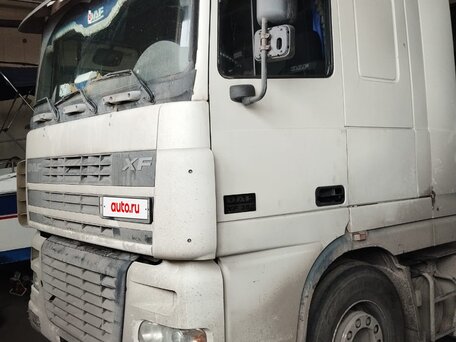 2001 DAF 95XF, белый, 2500000 рублей, вид 1