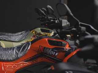 2024 Loncin XWolf 700, оранжевый, 904000 рублей, вид 2