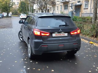 2010 Mitsubishi ASX I, чёрный, 830000 рублей, вид 4
