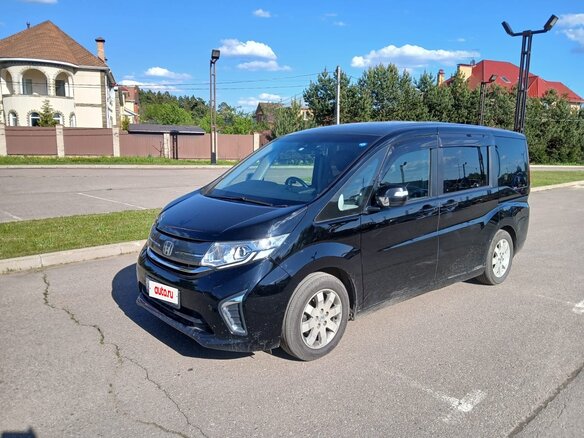2015 Honda Stepwgn V, чёрный, 2300000 рублей