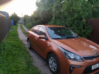 2018 Kia Rio IV, оранжевый, 1450000 рублей, вид 2