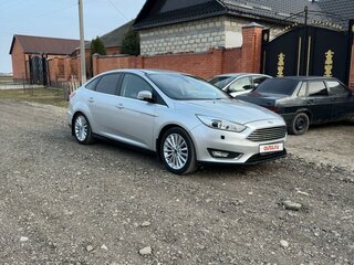 2017 Ford Focus III Рестайлинг, серебристый, 1250000 рублей, вид 4
