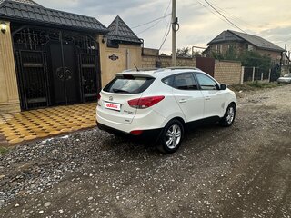 2011 Hyundai Tucson II, белый, 1370000 рублей, вид 3