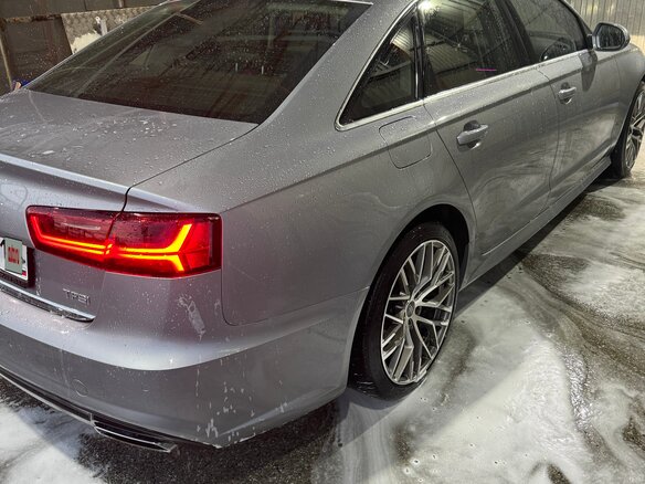 2017 Audi A6 IV (C7) Рестайлинг, серый, 2199000 рублей