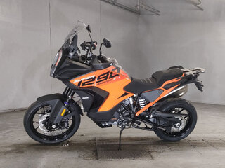 2023 KTM 1290 Super Adventure S, оранжевый, 1500000 рублей, вид 2