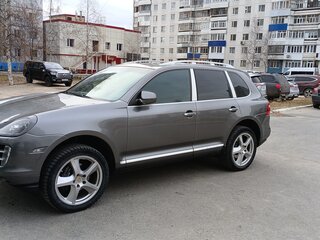 2009 Porsche Cayenne I Рестайлинг (957), серый, 1950000 рублей, вид 1