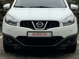 2010 Nissan Qashqai+2 I Рестайлинг, белый, 1250000 рублей, вид 3