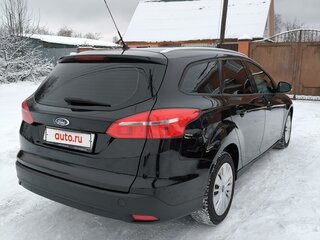 2016 Ford Focus III Рестайлинг, чёрный, 950000 рублей, вид 4