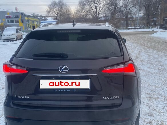 2015 Lexus NX 200 I, красный, 2885000 рублей