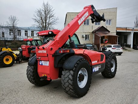 2014 Manitou MLT, красный, 6500000 рублей, вид 3