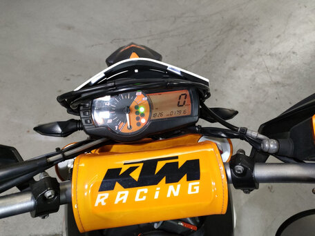 2015 KTM 690 SMC R, чёрный, 700000 рублей, вид 5