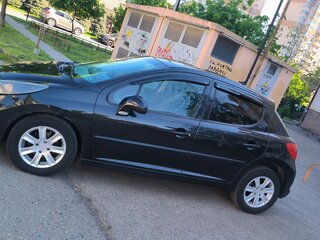 2008 Peugeot 207 I, чёрный, 370000 рублей, вид 4
