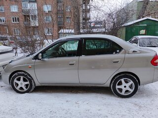 2002 Toyota Prius I Рестайлинг (XW10), серый, 350000 рублей, вид 4