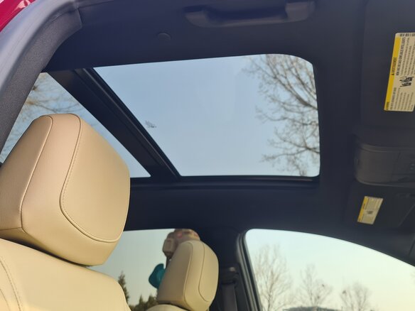 2016 Cadillac XT5 I, красный, 2100000 рублей - вид 8