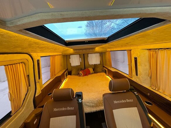 2019 Mercedes-Benz Sprinter, чёрный, 8990000 рублей - вид 6
