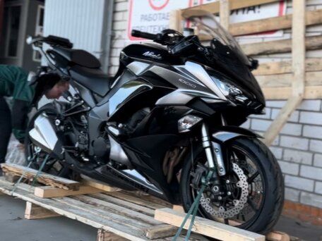 2017 Kawasaki Z 1000SX, чёрный, 990000 рублей, вид 1
