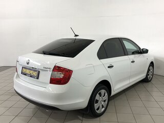 2017 Skoda Rapid I, белый, 1050000 рублей, вид 4
