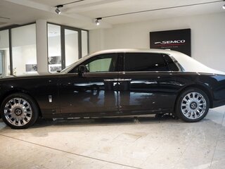 2025 Rolls-Royce Phantom Extended VIII (Series I), чёрный, 89000000 рублей, вид 4