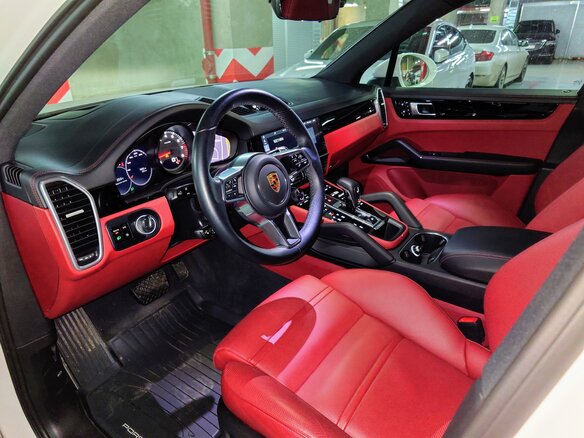 2019 Porsche Cayenne III, белый, 9900000 рублей - вид 13