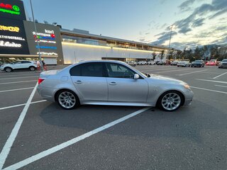 2006 BMW 5 серии 525i V (E60/E61), серебристый, 2000000 рублей, вид 4