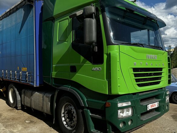 2005 Iveco Stralis, зелёный, 2600000 рублей - вид 2