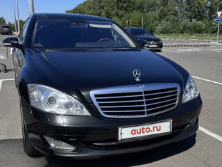 2006 Mercedes-Benz S-Класс 500 V (W221), чёрный, 1490000 рублей, вид 2