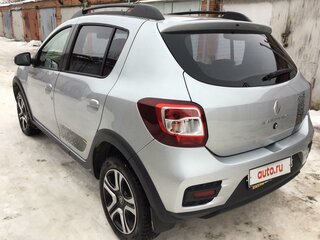 2021 Renault Sandero Stepway II Рестайлинг, серый, 1550000 рублей, вид 5