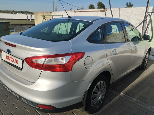 2015 Ford Focus III, серебристый, 1090000 рублей - вид 3