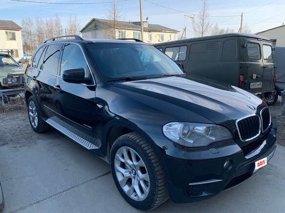 2012 BMW X5 35i II (E70) Рестайлинг, чёрный, 2000000 рублей - вид 1