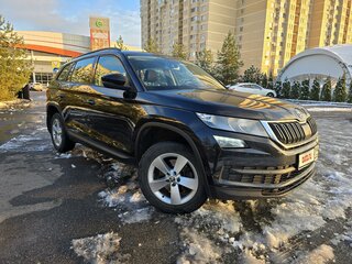 2019 Skoda Kodiaq I, чёрный, 2450000 рублей, вид 4
