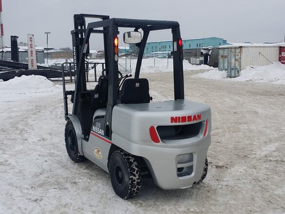 2007 Nissan серия J, серебристый - вид 8