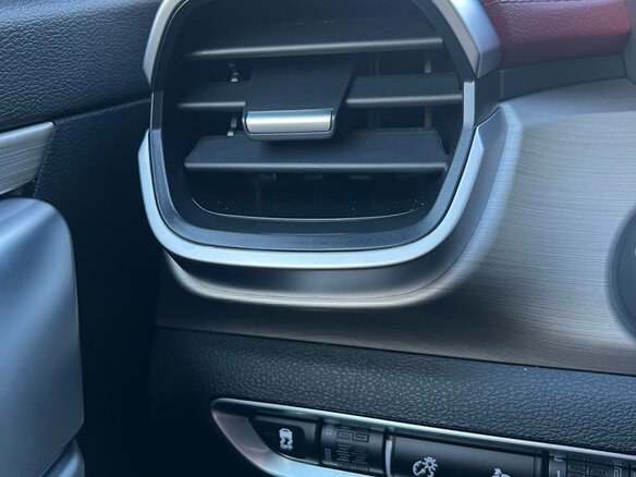 2023 Geely Coolray I, белый, 2100000 рублей - вид 26
