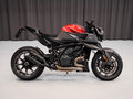 2022 KTM 1290 Super Duke R, красный - вид 2