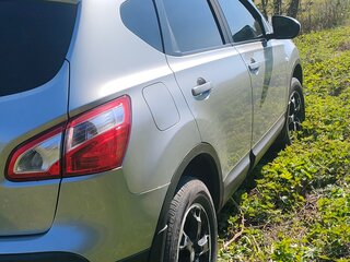 2010 Nissan Qashqai I Рестайлинг, серебристый, 1000000 рублей, вид 5
