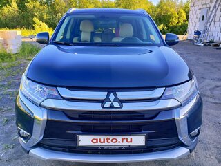 2018 Mitsubishi Outlander III Рестайлинг 2, синий, 1990000 рублей, вид 1