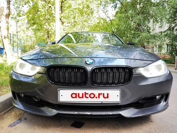 2012 BMW 3 серии 320i xDrive VI (F3x), серый, 1550000 рублей - вид 9
