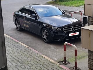 2016 Mercedes-Benz E-Класс 200 V (W213, S213, C238), чёрный, 3100000 рублей, вид 2