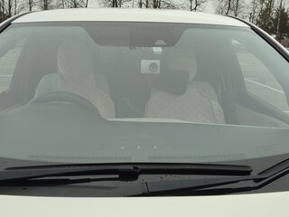 2019 Nissan Leaf II (ZE1), белый, 1700000 рублей, вид 2