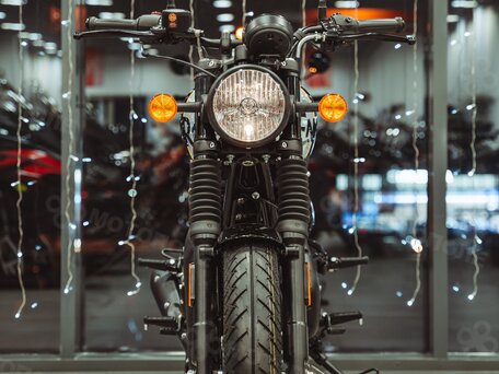2025 Royal Enfield Hunter, чёрный, 439000 рублей, вид 5